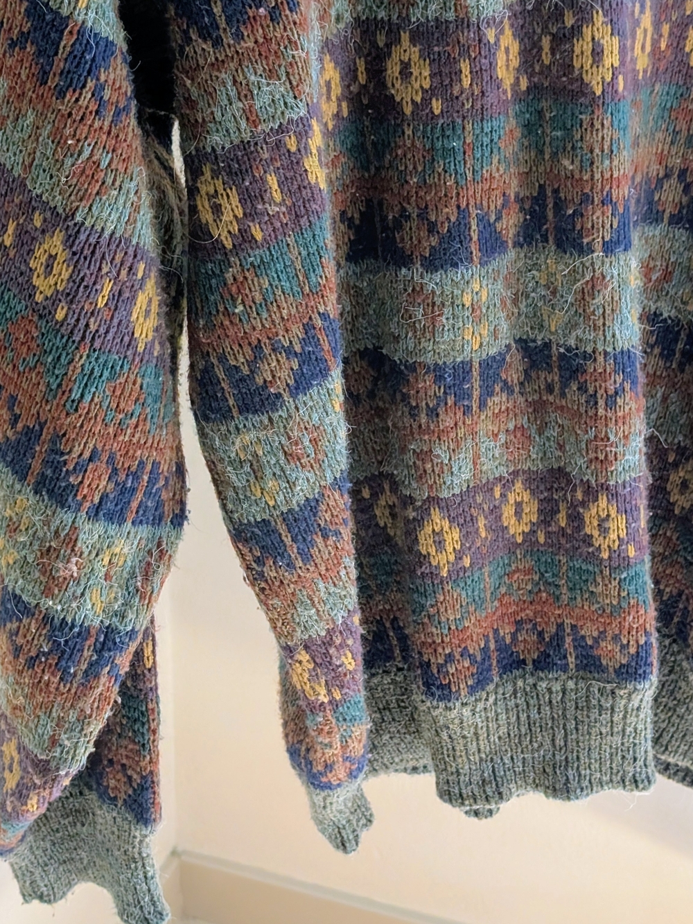 Vintage Abstract Geometric Patterned Collared Henley Sweater In Sage Green/Brown - Picture 6 of 8